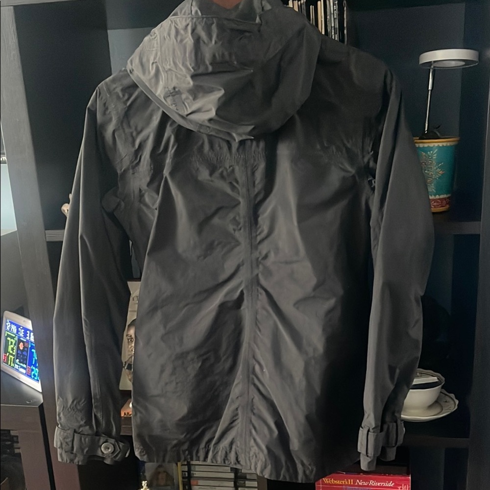 Women's North Face Black Hooded Rain Jacket - Picture 3 of 3